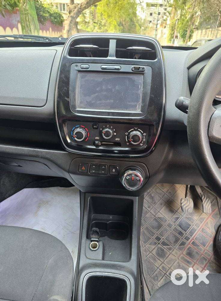 Renault Kwid 1.0 Rxt Amt Opt, 2018, Petrol