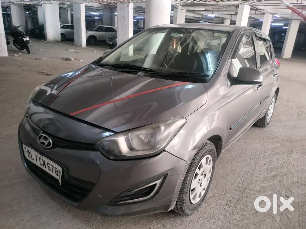 I20 Magna - Hyundai 2012 Dec