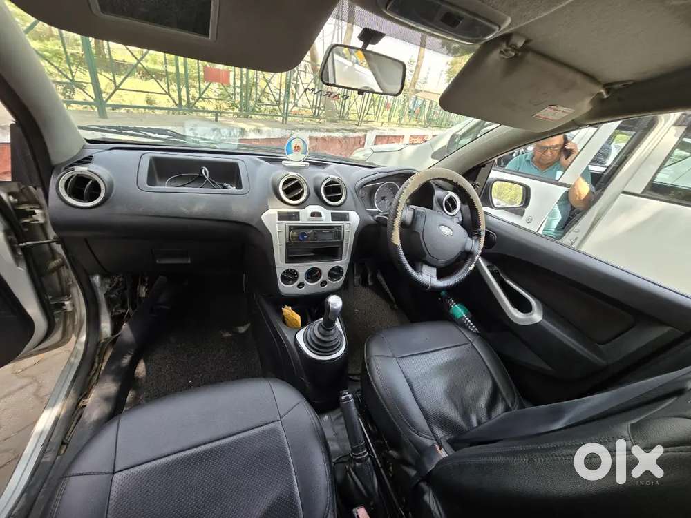 Ford Figo 2011 Diesel 120000 Km Driven
