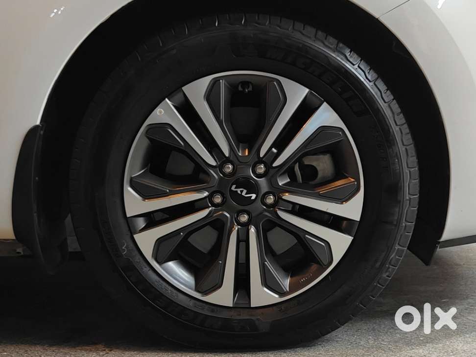 Kia Carnival Limousine Plus 7 Str, 2022, Diesel