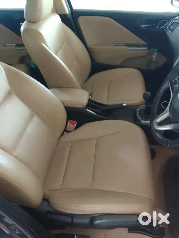 Honda City - Top Variant With Sunroof !!