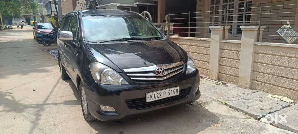 Toyota Innova 2011 V Version Bs4 Intercooler Engine Diesel @ 5,90,000
