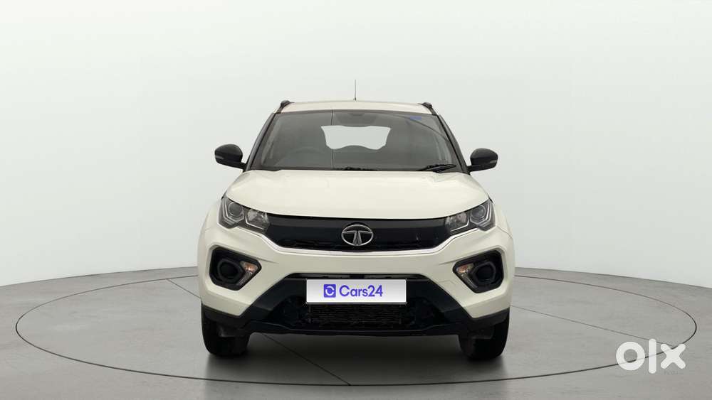 Tata Nexon 1.5 Revotorq Xma Amt, 2021, Petrol