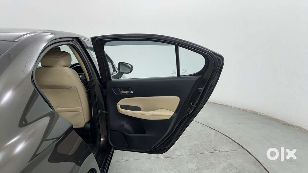 Honda City 1.5 Zx Cvt I-vtec, 2021, Petrol