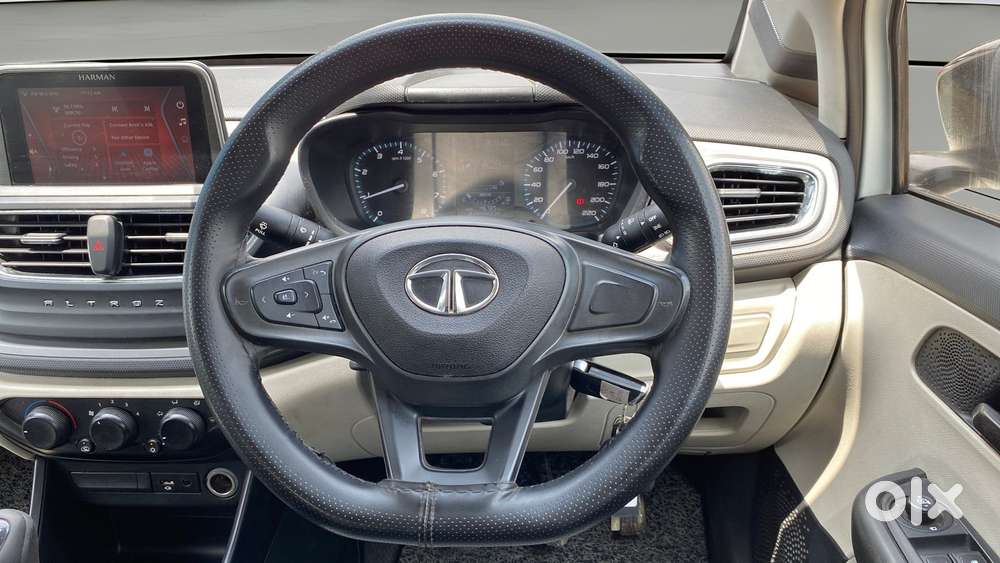 Tata Altroz 1.2 Xm Plus, 2021, Petrol