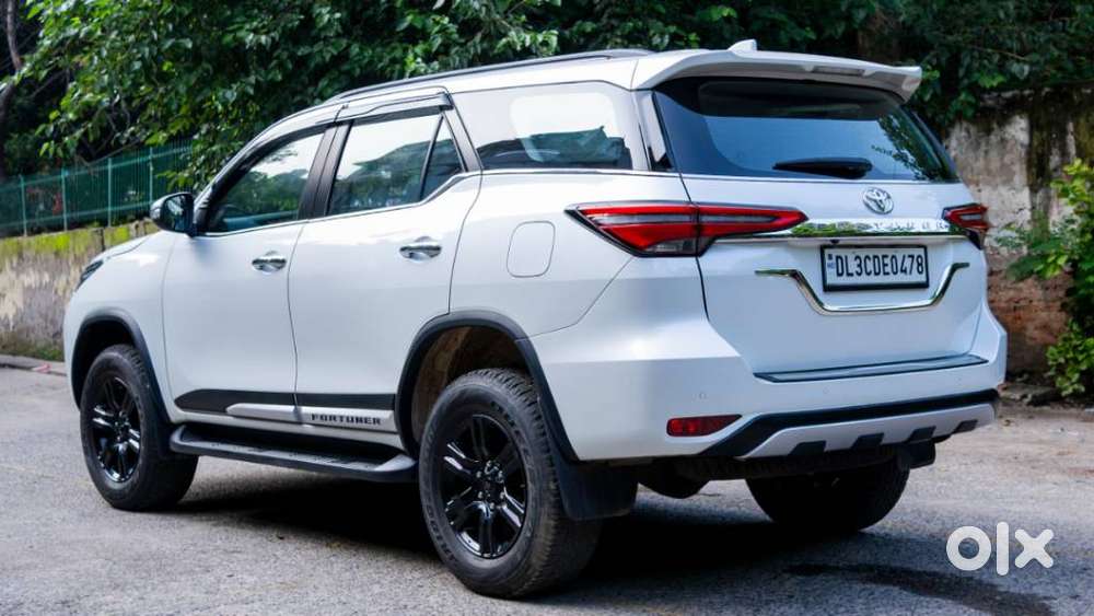 Toyota Fortuner 4x2 At 2.7 Petrol, 2025, Petrol