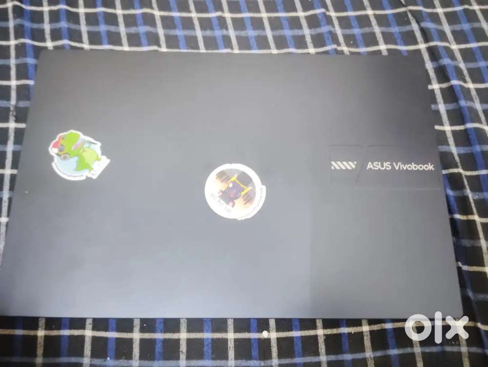 Asus vivobookRAM: 16 GB

Storage: 512 GB SSD

Screen Size: 14 Inch (FH