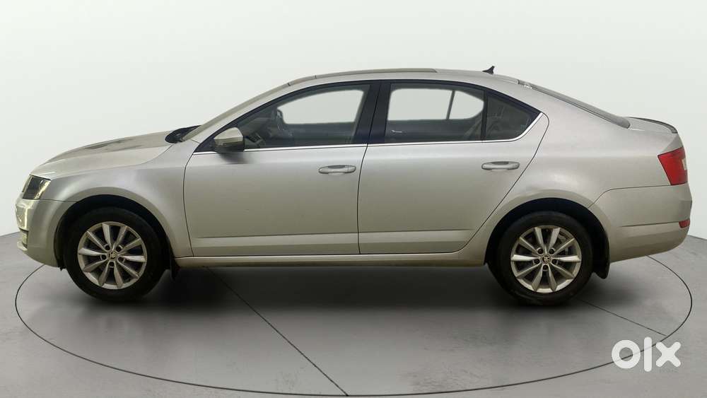 Skoda Octavia 1.8 Tsi Style Plus At, 2016, Petrol