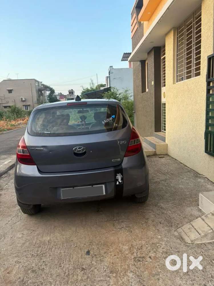 Hyundai I20 Asta Petrol 2010