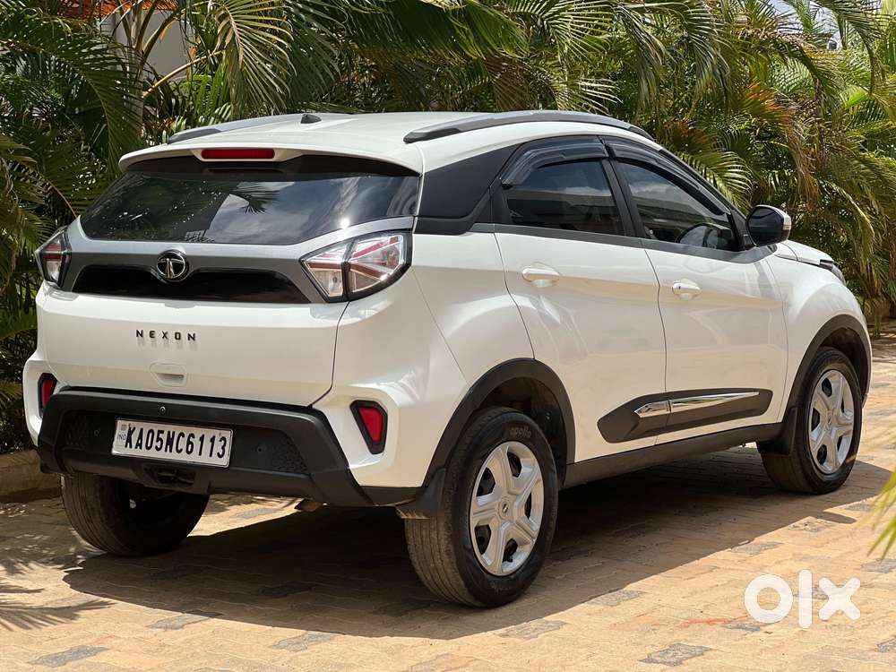 Tata Nexon 1.5 Revotorq Xm (s), 2021, Diesel