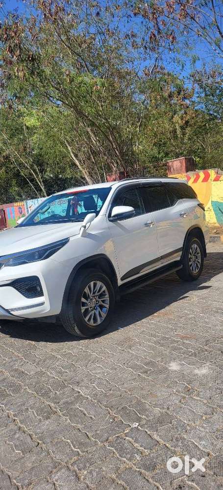 Toyota Fortuner 4x4 At, 2022, Diesel