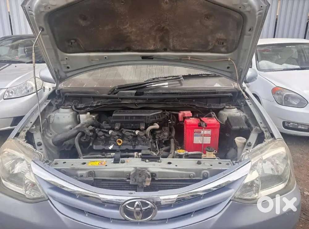 Toyota Etios 2011 Petrol 90000 Km Driven