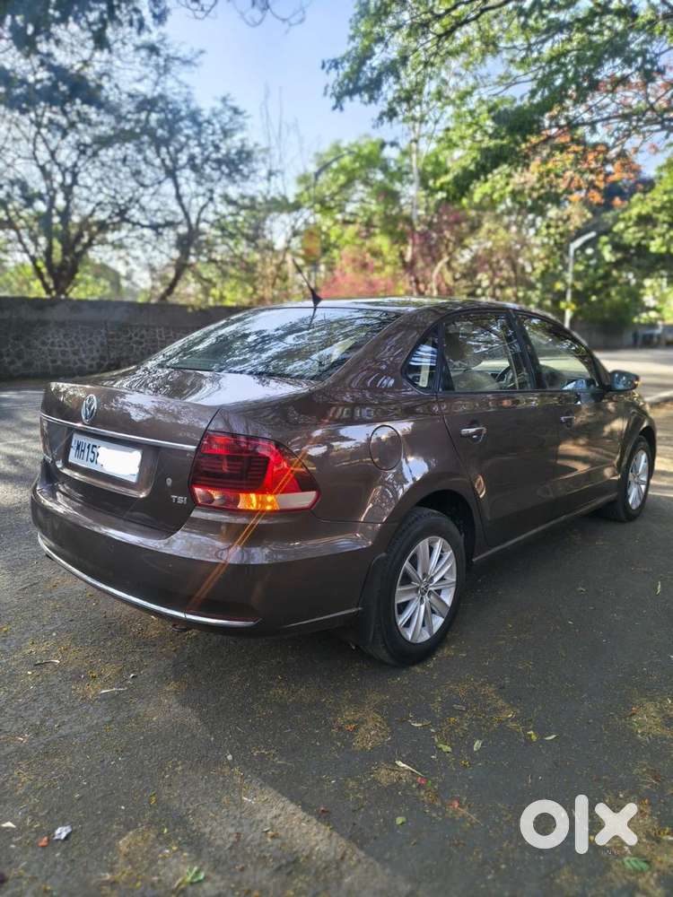 Volkswagen Vento 1.2 Tsi Highline At, 2016, Petrol