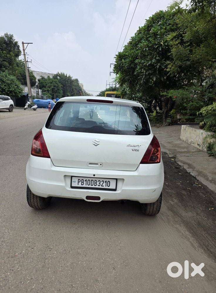 Maruti Suzuki Swift Vdi Optional, 2011, Diesel