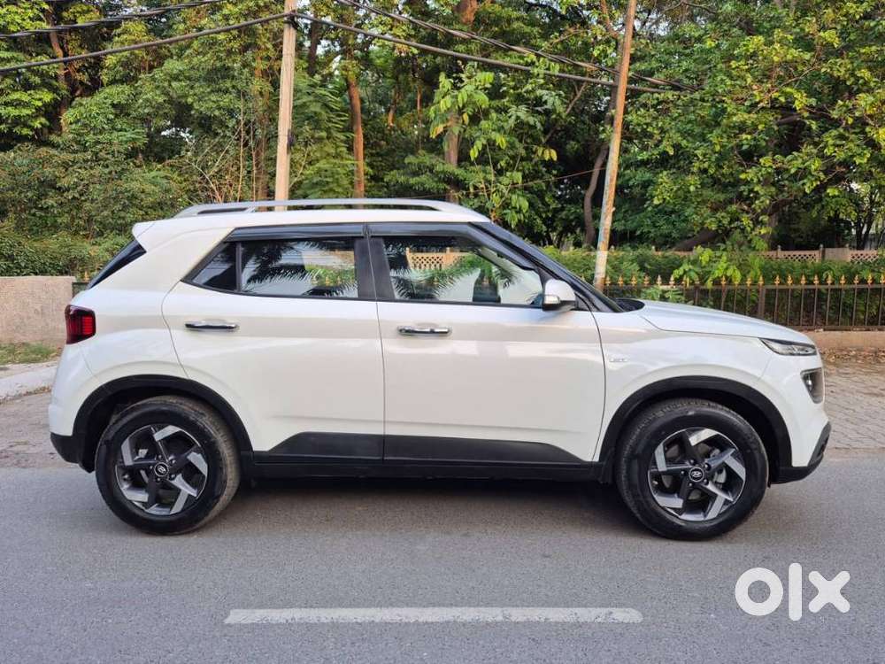 Hyundai Venue Sx Plus Turbo Dct, 2022, Petrol