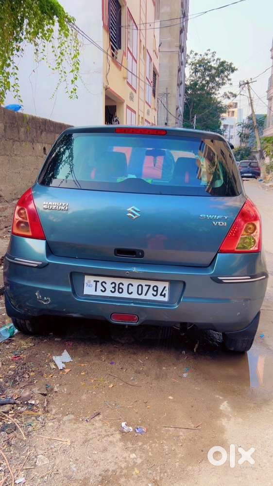 Maruti Suzuki Swift 2010 Diesel 140000 Km Driven