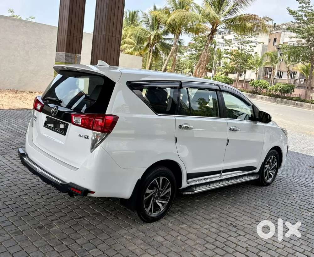Toyota Innova Crysta G 8 Str, 2022, Diesel