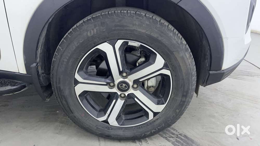 Tata Nexon 1.2 Revotron Xz Plus (l), 2023, Petrol