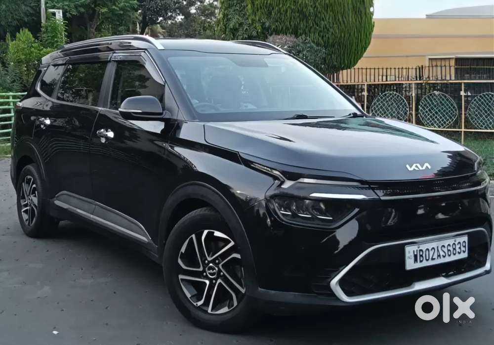 Kia Carens 1.4 Luxury Plus 6 Str, 2022, Petrol