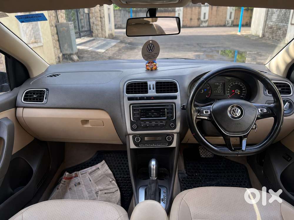 Volkswagen Vento 1.2 Tsi Highline At, 2016, Petrol