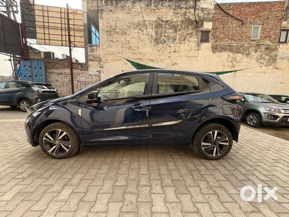Tata Altroz Xz Plus (s), 2023, Diesel
