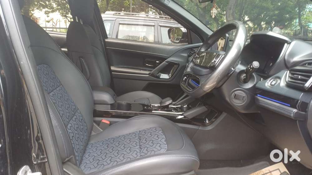 Tata Safari Accomplished X Plus 7 Str Dark Edition At, 2024, Diesel