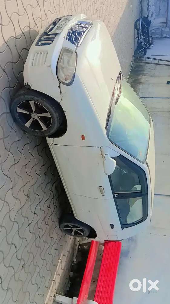 Maruti Suzuki Alto 800 Petrol Manual 2010