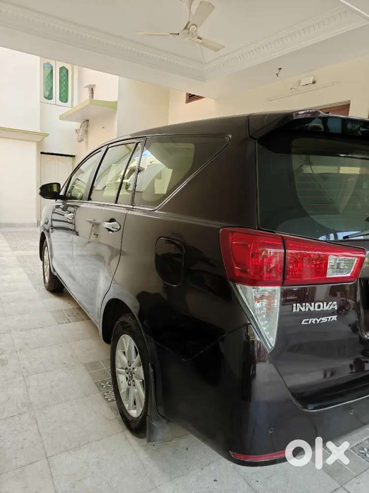 Toyota Innova Crysta 2019 Diesel Well Maintained