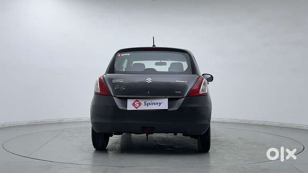 Maruti Suzuki Swift Vvt Vxi, 2016, Petrol