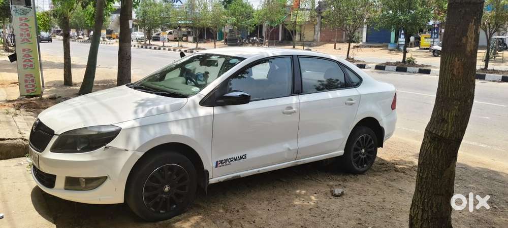 Skoda Rapid Diesel Automatic 2015