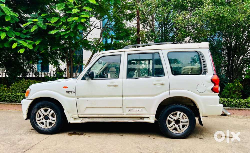 Mahindra Scorpio Vlx 2wd Bsiv, 2013, Diesel
