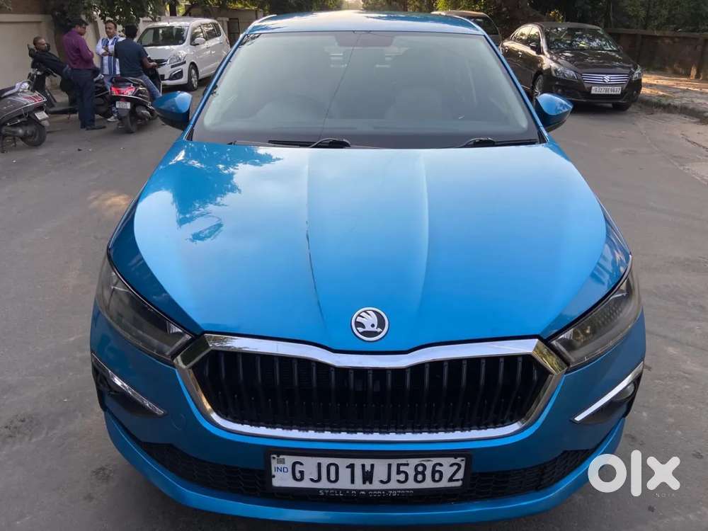 Skoda Slavia Ambition 1.0l Tsi Mt, 2022, Petrol