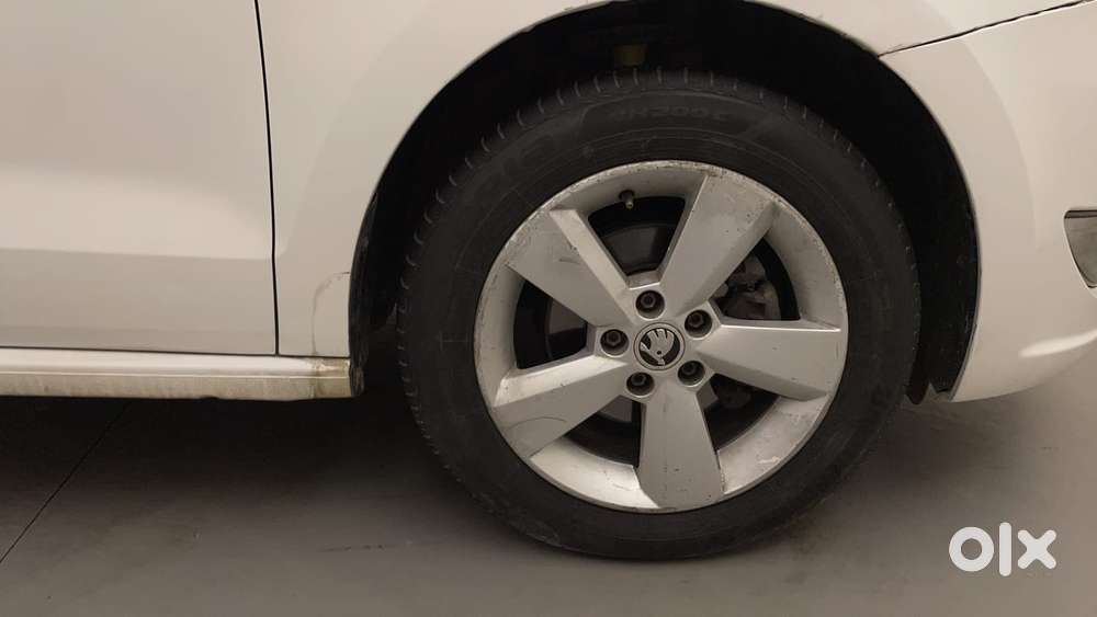 Skoda Rapid 2013-2016 1.6 Mpi Elegance Plus, 2015, Petrol