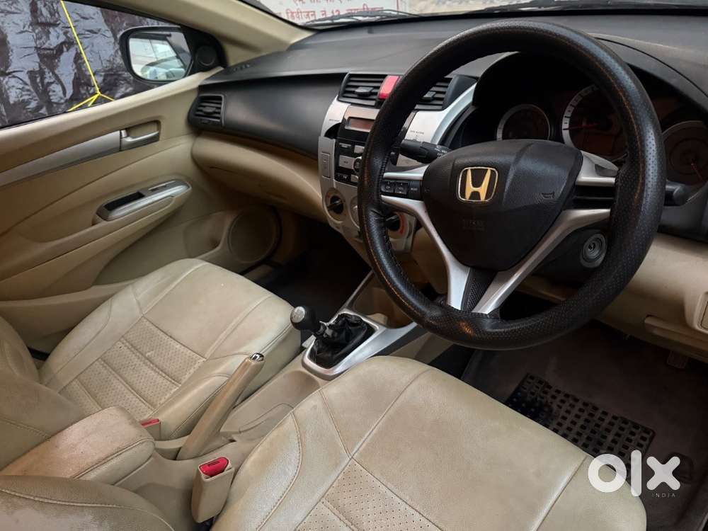 Honda City 1.5 V 2010 Petrol