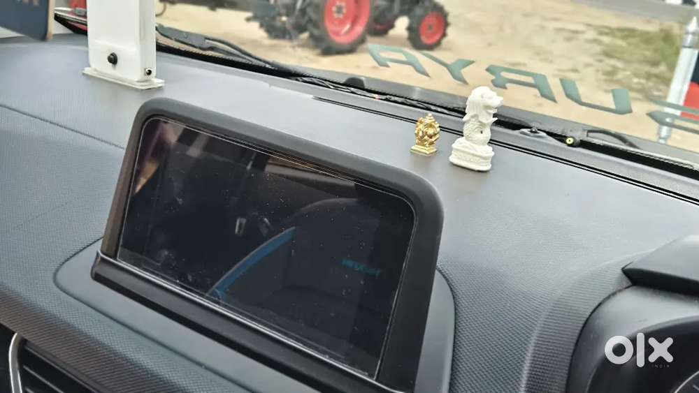 Tata Nexon  2018 Cng +petrol