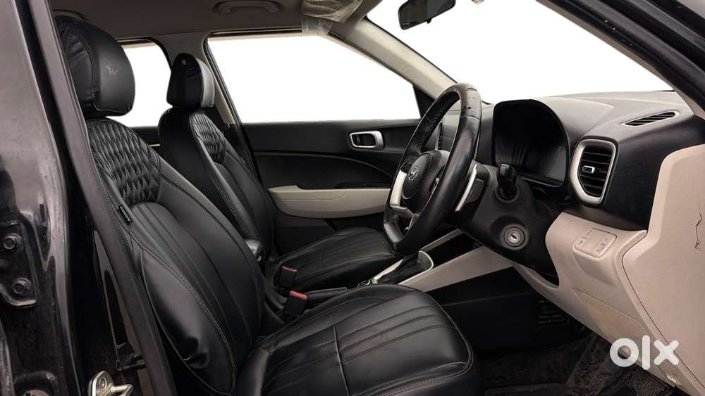 Hyundai Venue 1.0 S (o) Turbo Dct, 2024, Petrol