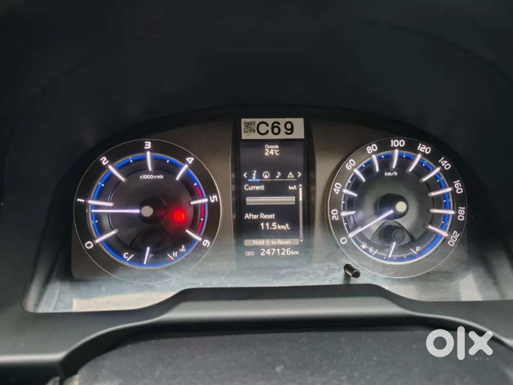 Toyota Innova Crysta [2020-ongoing] 2.4 Vx 7 Str, 2018, Diesel