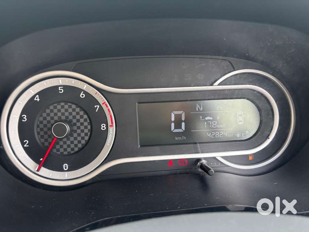 Hyundai Aura Sx Plus Automatic, 2020, Petrol