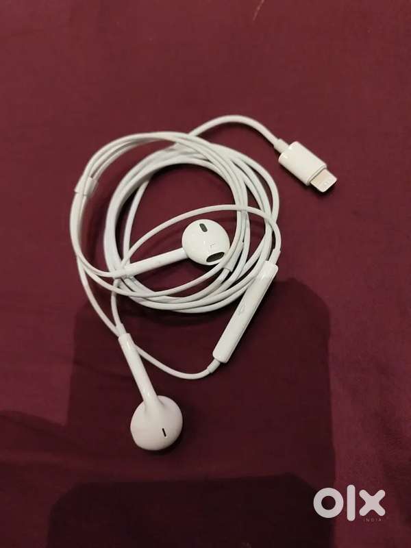 Apple Earphone Lightning Connector