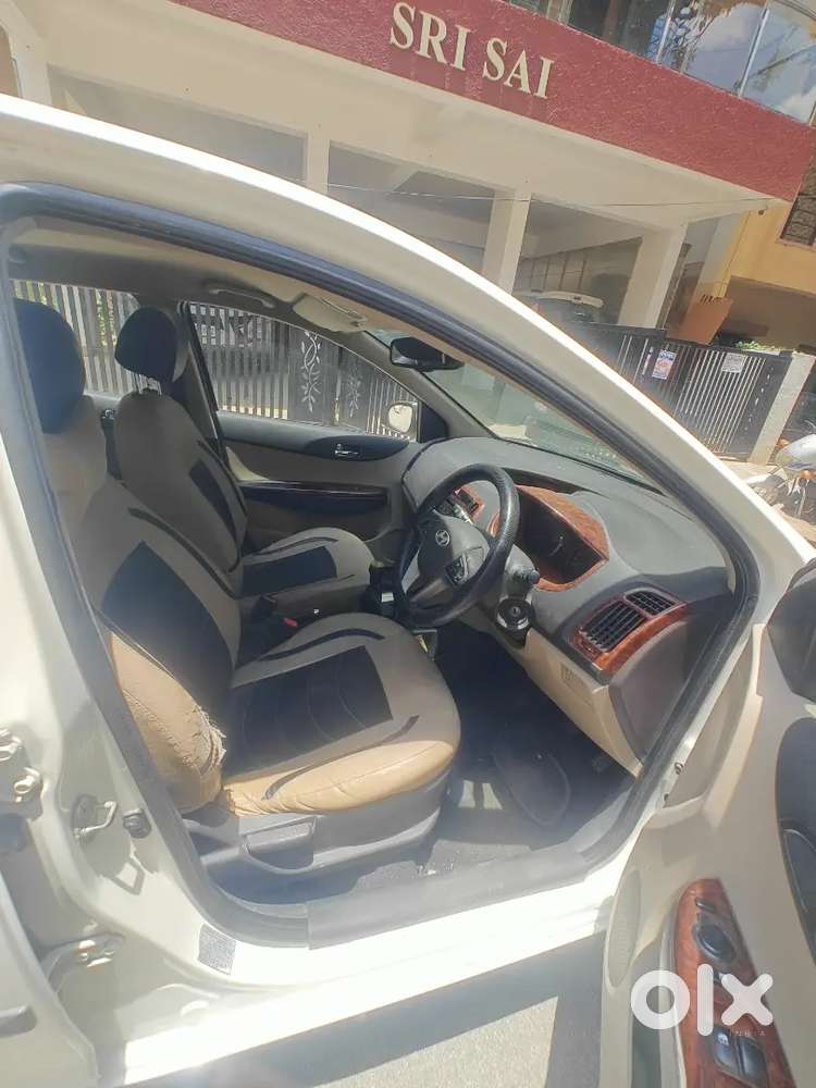 Hyundai I20 Sportz 2012 Car