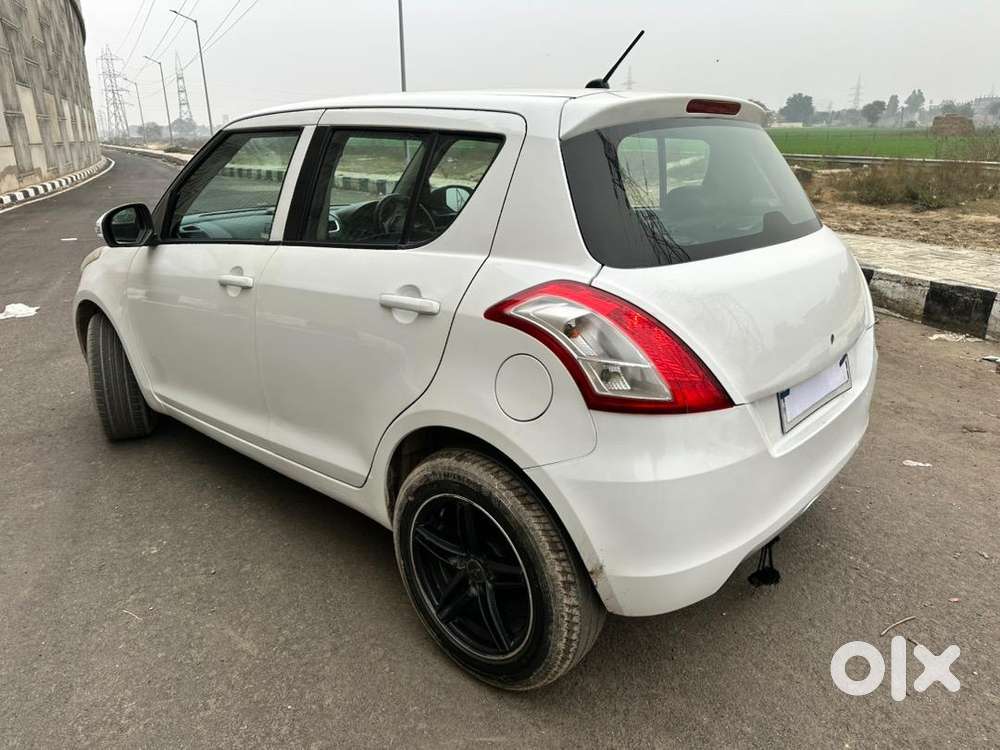 Maruti Suzuki Swift 2013 Petrol Well Maintained