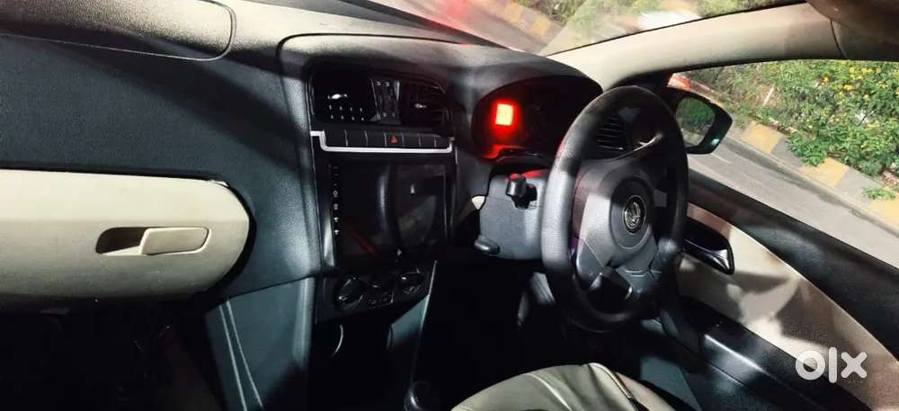 Volkswagen Polo 2011 Petrol