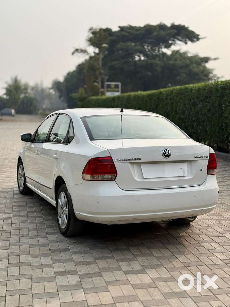 Volkswagen Vento 2010-2013 Diesel Highline, 2011, Diesel