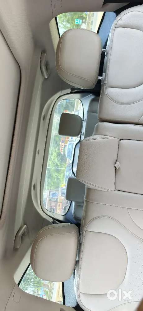 Mahindra Xuv700 2023 Diesel 54000 Km