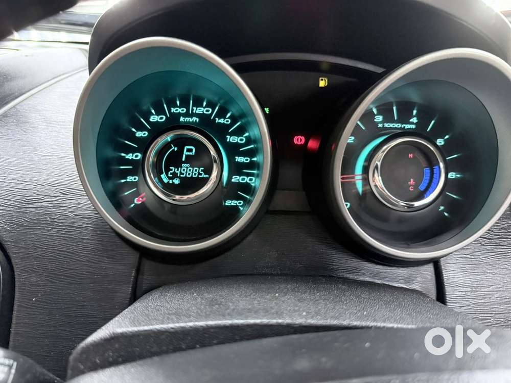 Mahindra Xuv500 2018 Diesel Well Maintained