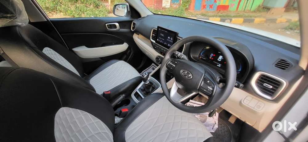 Hyundai Venue S Diesel, 2022, Diesel