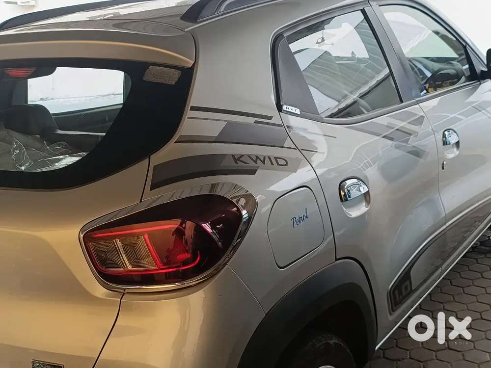 Renault Kwid Automatic Rxt R ,
