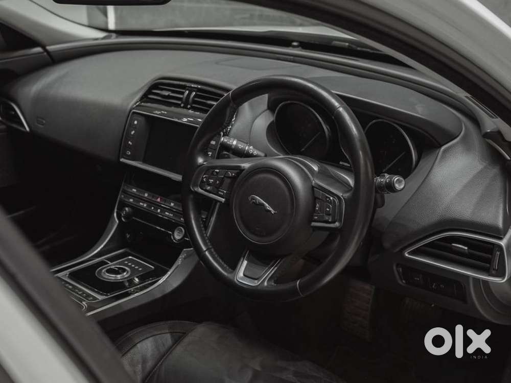 Jaguar Xe, 2017, Diesel