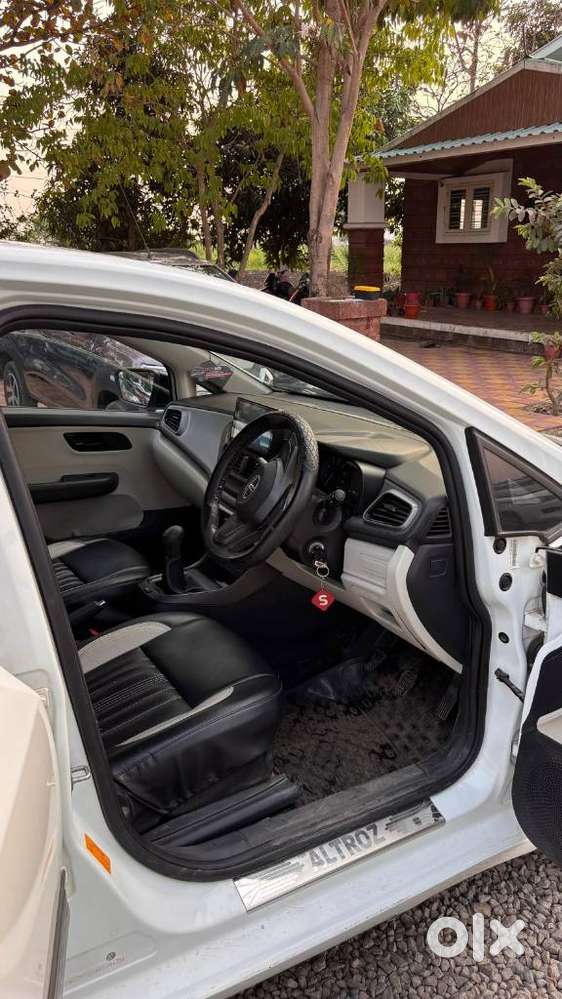 Tata Altroz 1.5 Xe Diesel, 2021, Diesel