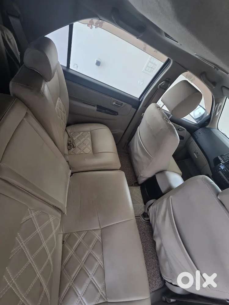 Toyota Fortuner 2015 Diesel Well Maintained